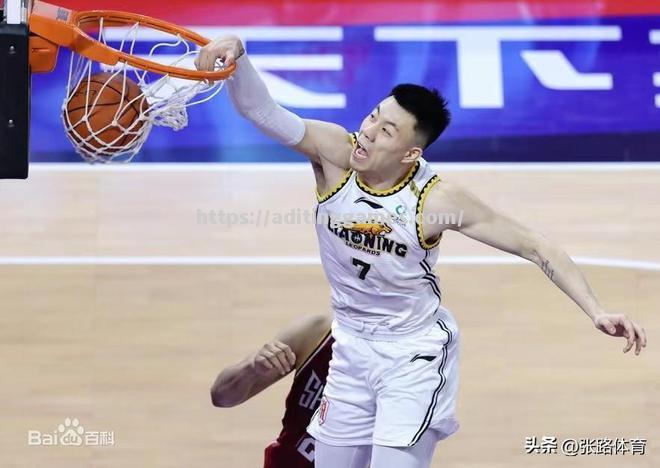 辽宁男篮球星赵继伟：新赛季冠军只有一个落脚点